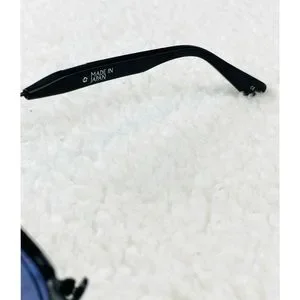 Westward Leaning | Accessories | Westward Leaning Mirrorcake  display picture 2